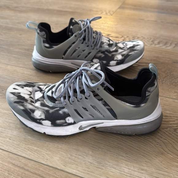Nike Presto shoes, womens 9 - Picture 2 of 7